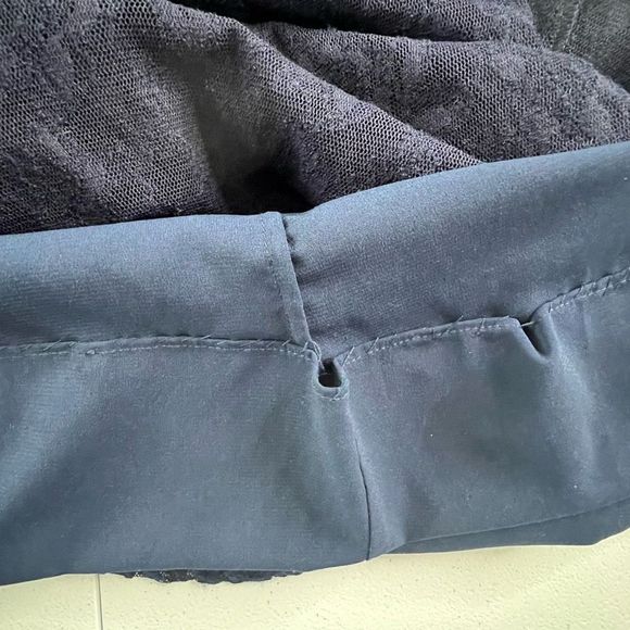 Alice + Olivia Blue Sleeveless Textured Floral Full Length Maxi Dress Size 4 - Picture 16 of 16